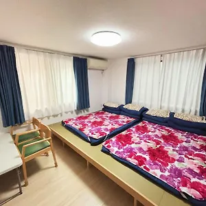 アパート 花乃郷 本郷, 東京都